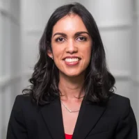 Jenny Fernandez Headshot