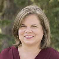 Julie Dirksen Headshot